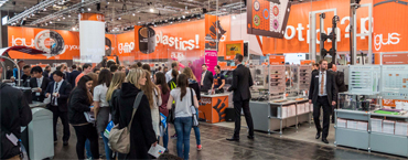 igus trade fair stand