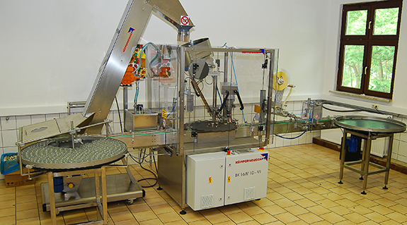 igus® plain bearings in bottling plants